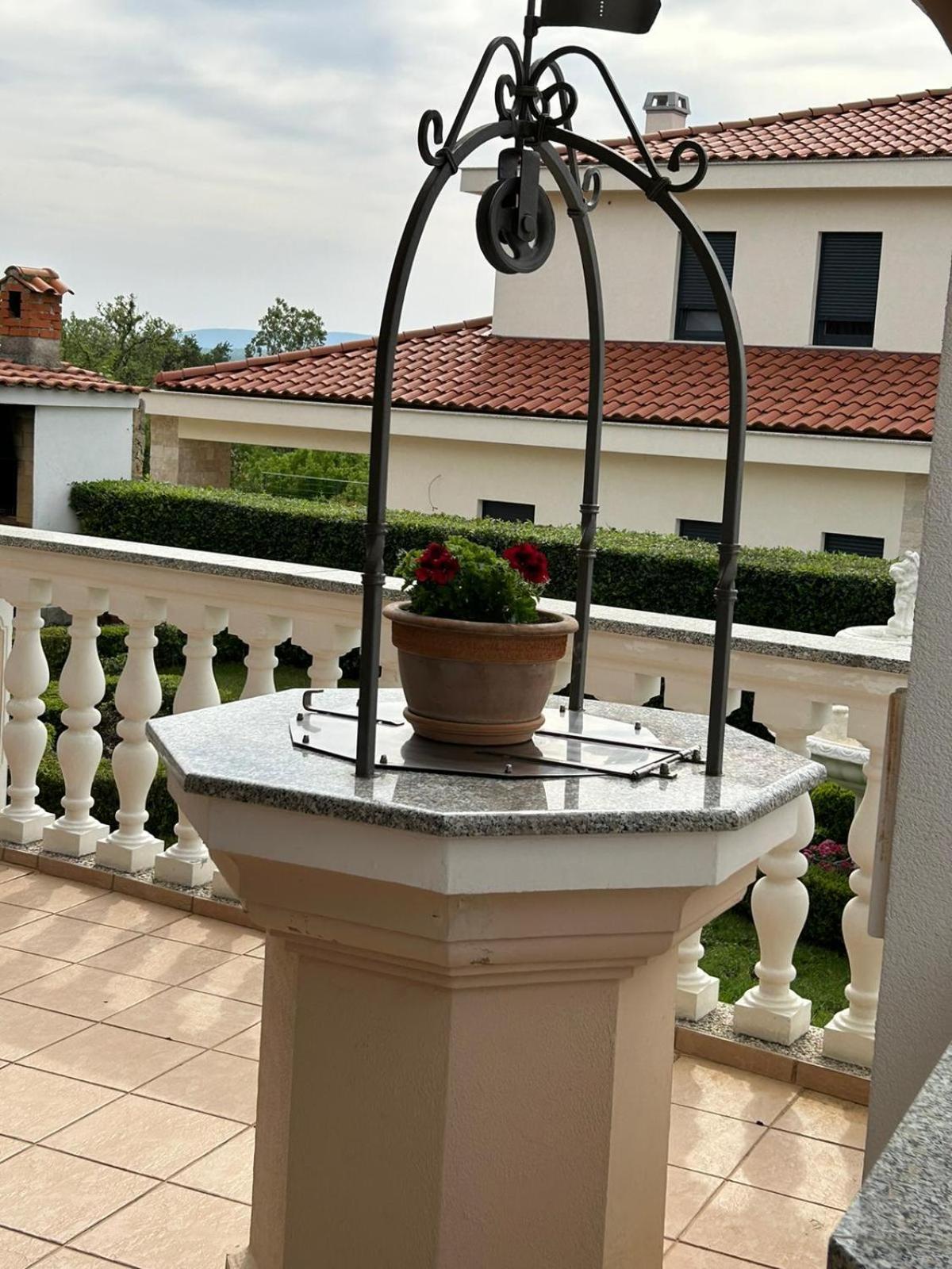 Apartment Smilja Malinska Exterior foto
